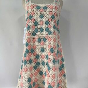 Girl's crocheted braces skirt